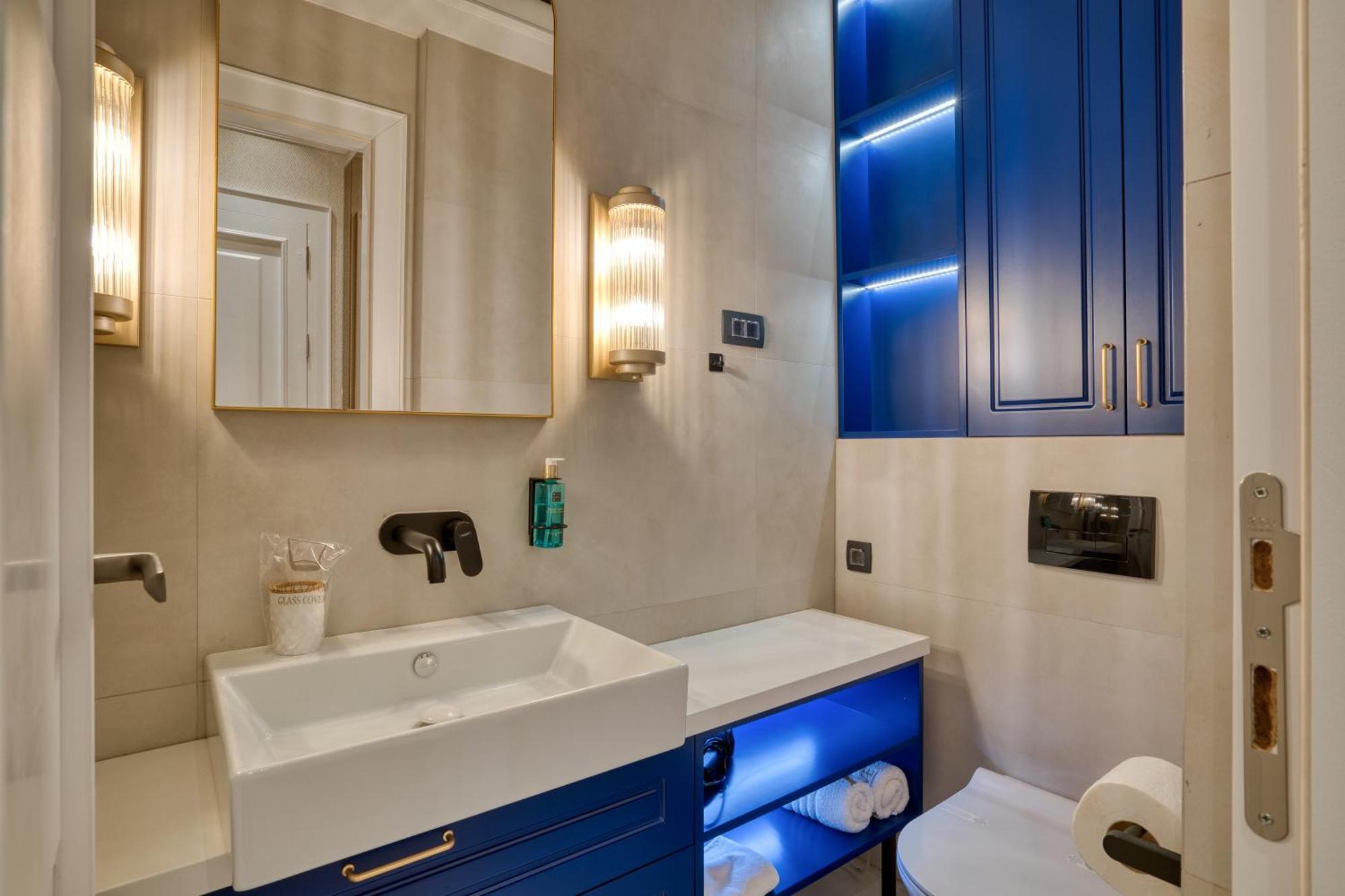 Hive Luxury Suites By Mn Property Cattaro Esterno foto