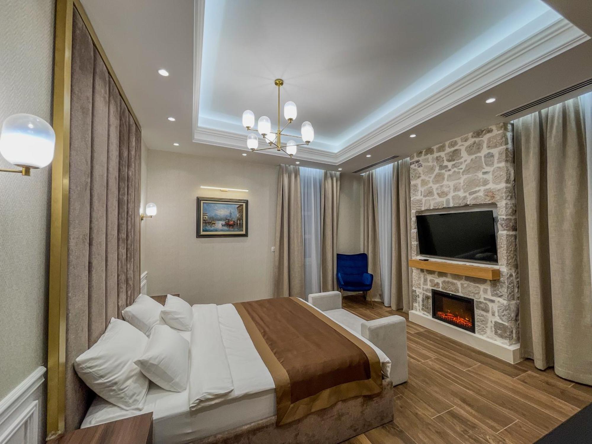 Hive Luxury Suites By Mn Property Cattaro Esterno foto
