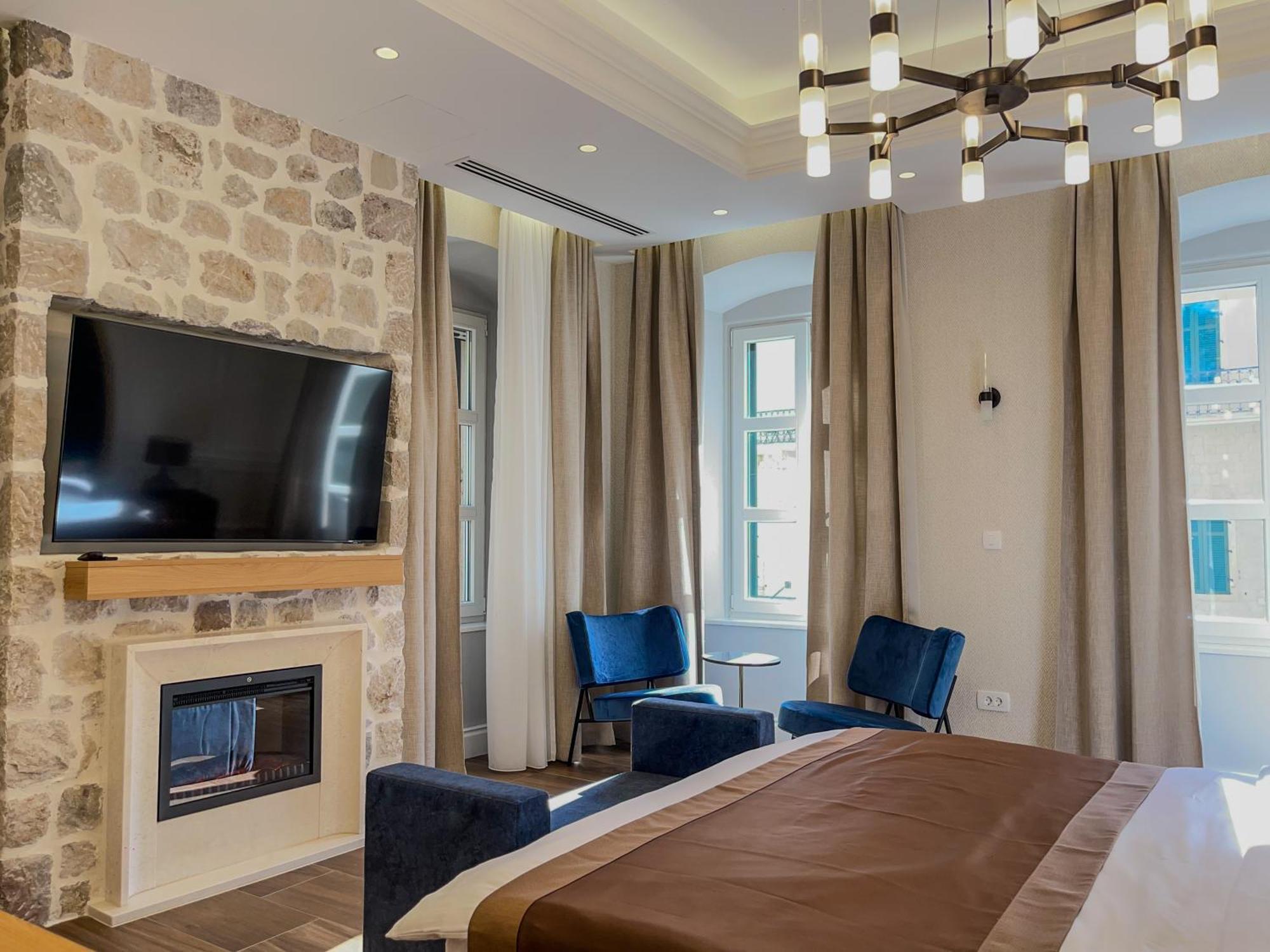 Hive Luxury Suites By Mn Property Cattaro Esterno foto
