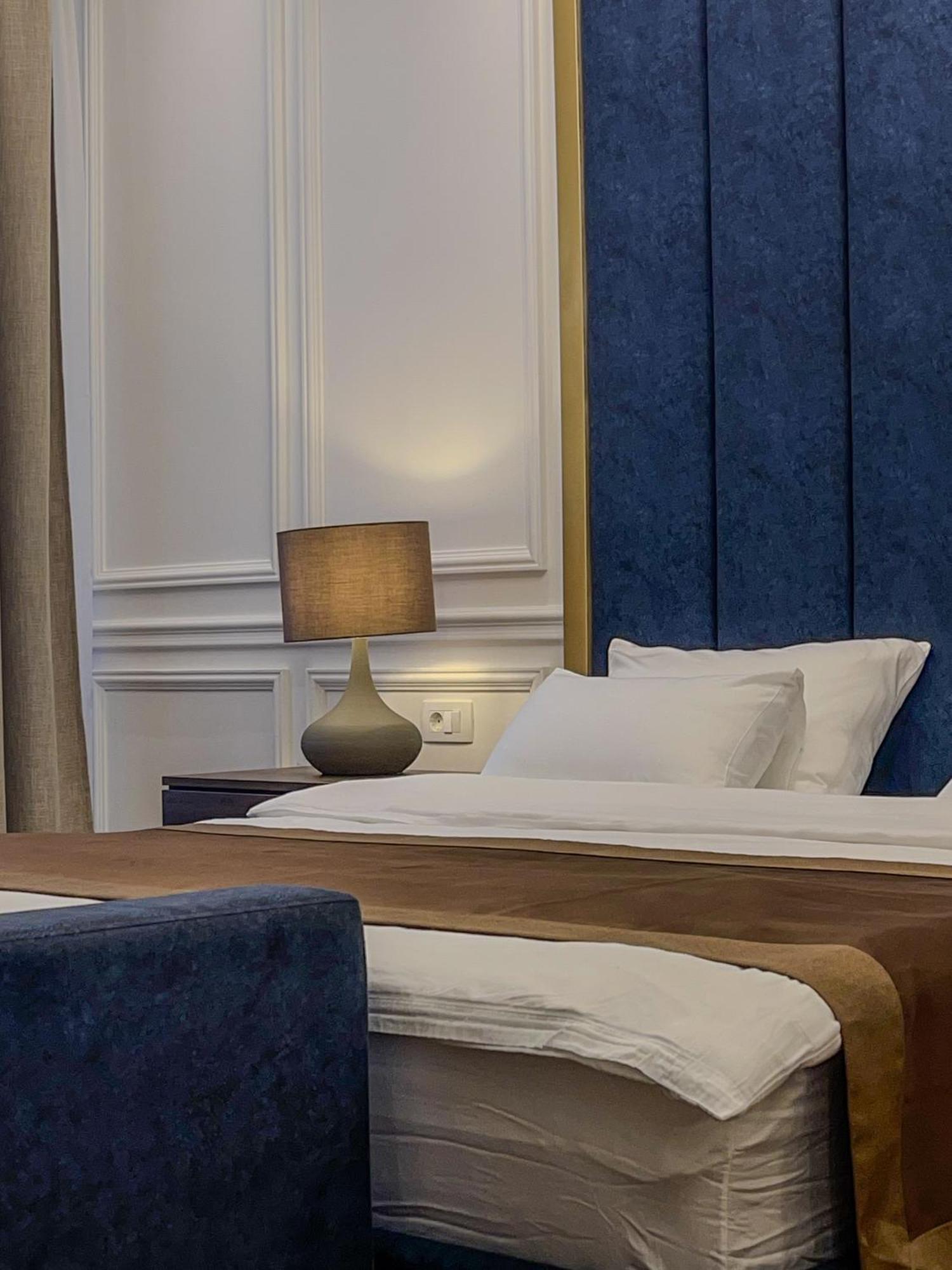 Hive Luxury Suites By Mn Property Cattaro Esterno foto